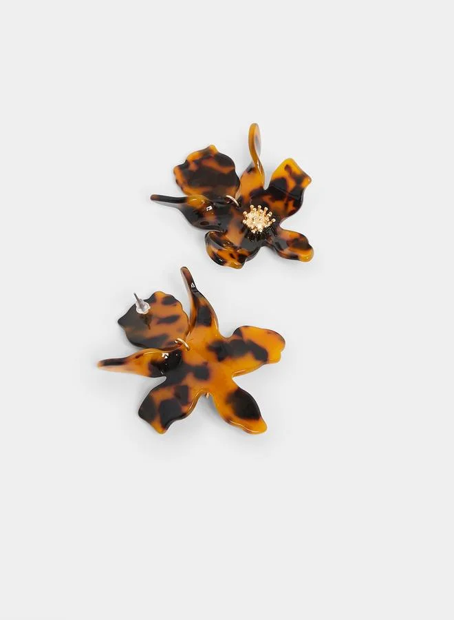 Styli Tortoiseshell Flower Stud Earrings